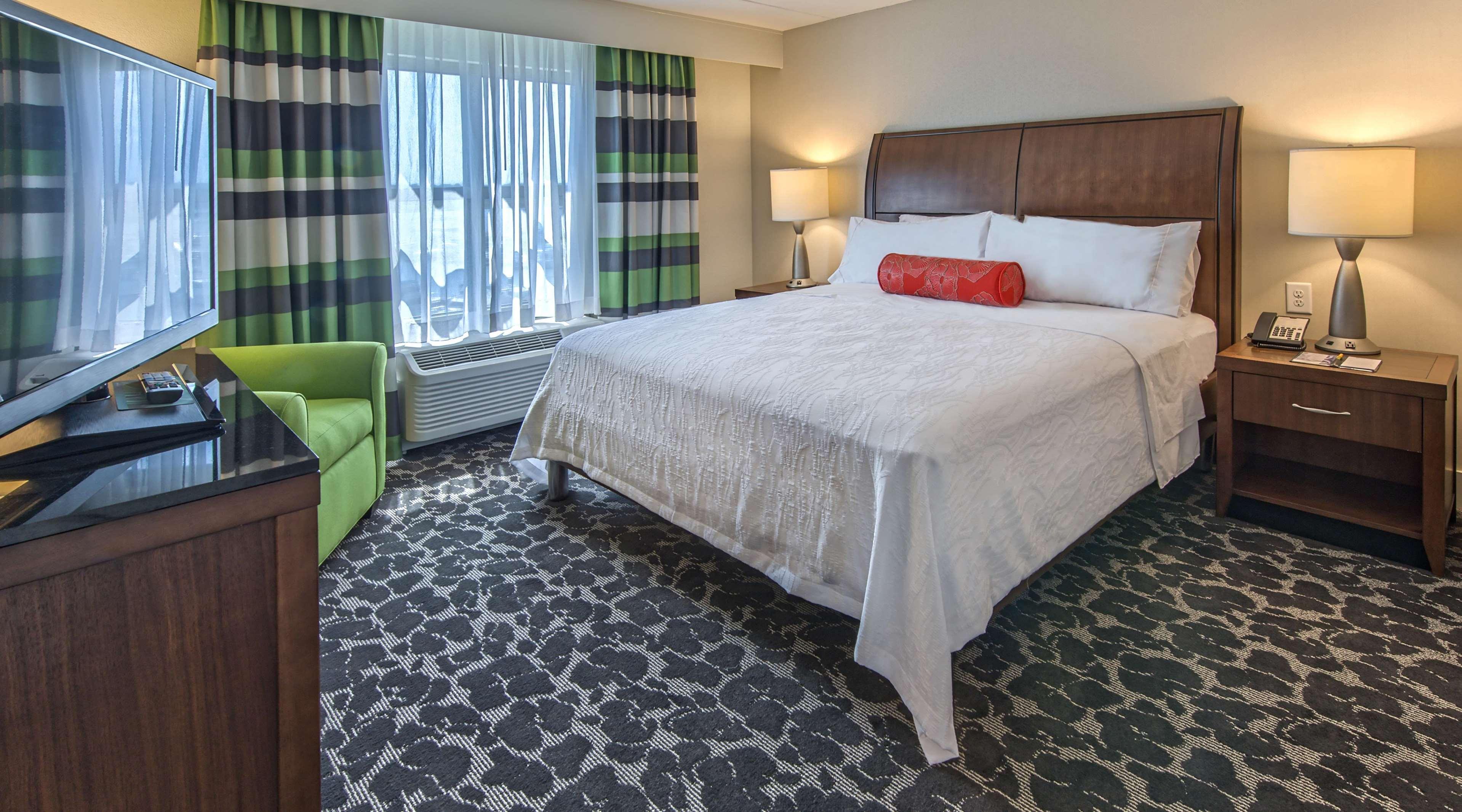 Hilton Garden Inn Charleston Waterfront/Downtown Buitenkant foto