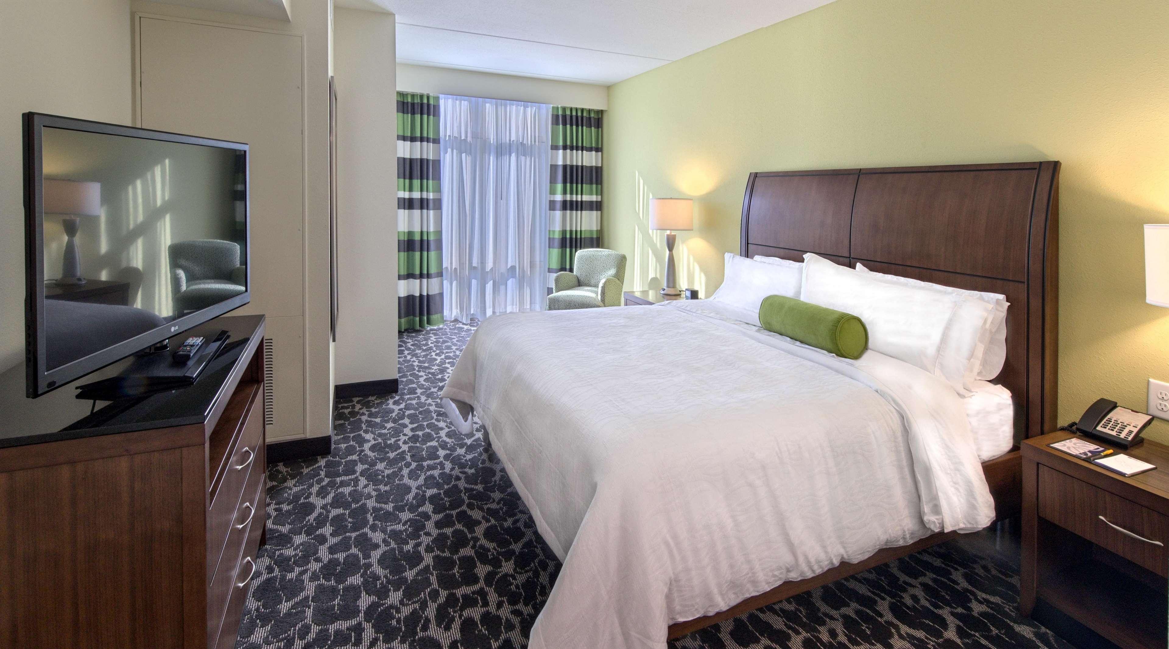 Hilton Garden Inn Charleston Waterfront/Downtown Buitenkant foto