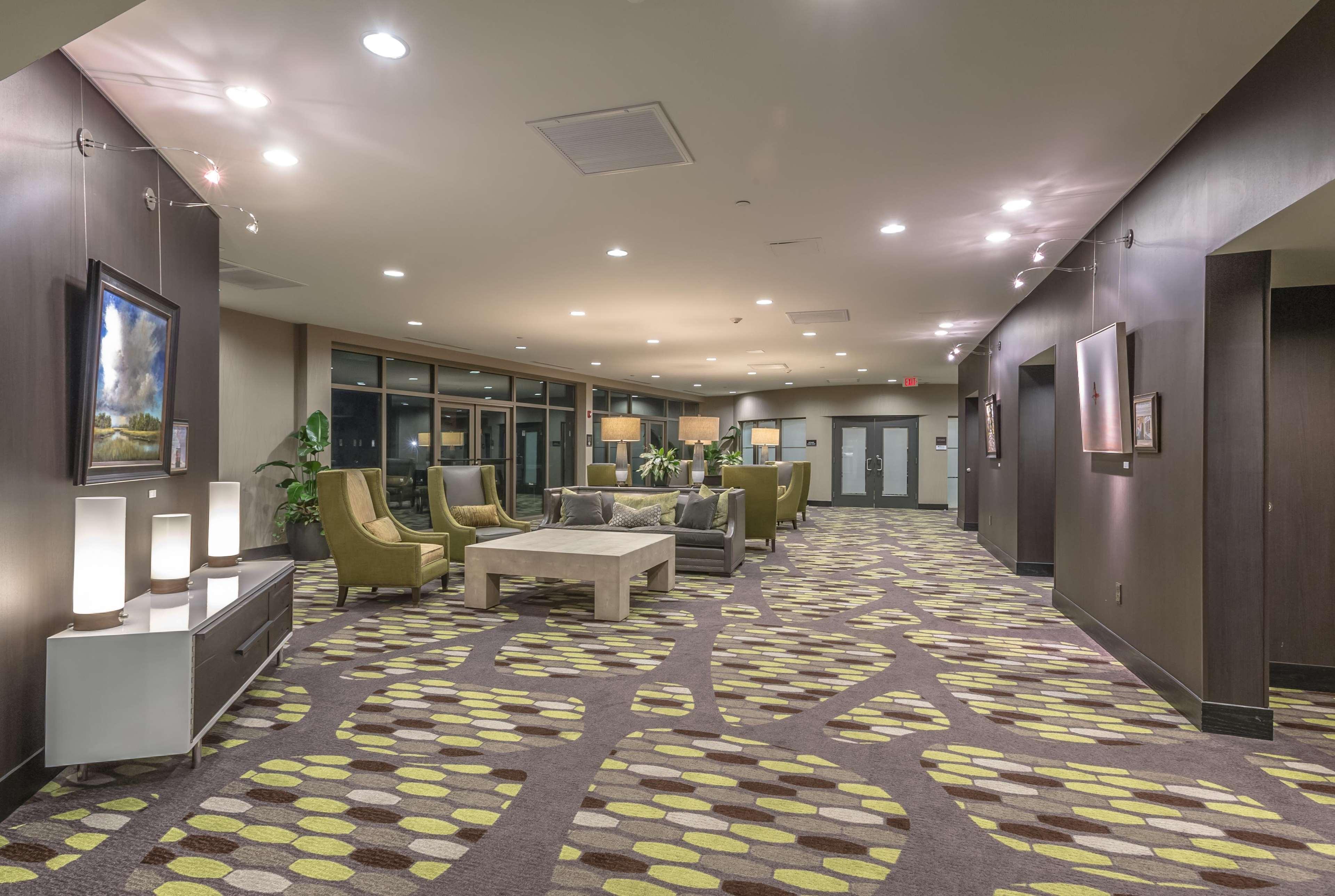 Hilton Garden Inn Charleston Waterfront/Downtown Buitenkant foto