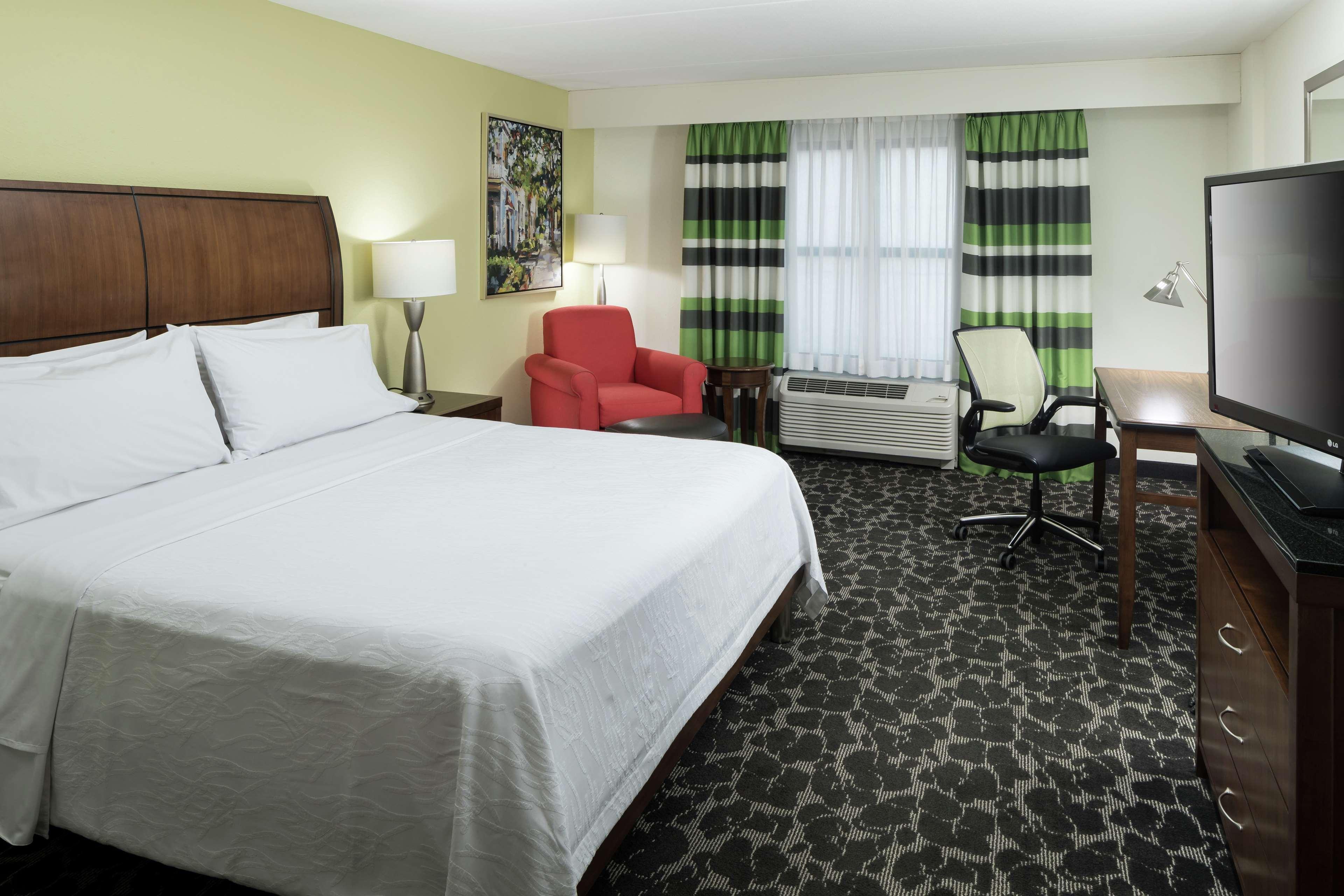 Hilton Garden Inn Charleston Waterfront/Downtown Buitenkant foto